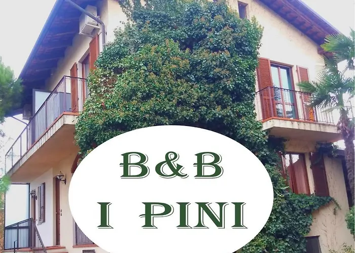 I Pini 3* Castagnito